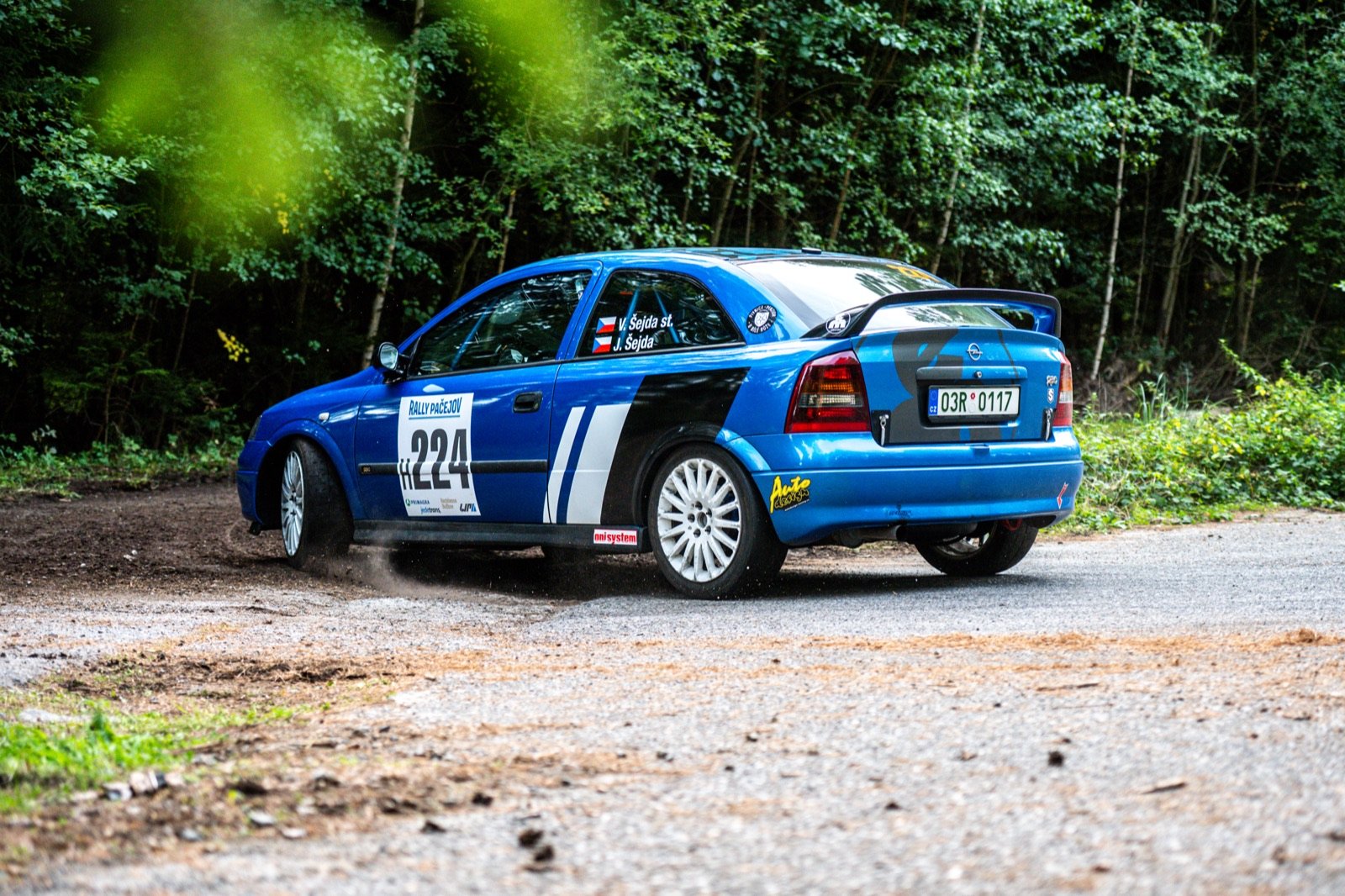 Posádka Václav Šejda st. – Jakub Šejda, Opel Astra OPC – Rally Pačejov 2026, foto 3